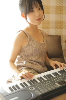姑娘看电影免费观看